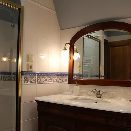 Πανσιόν La Chaumiere Normande *